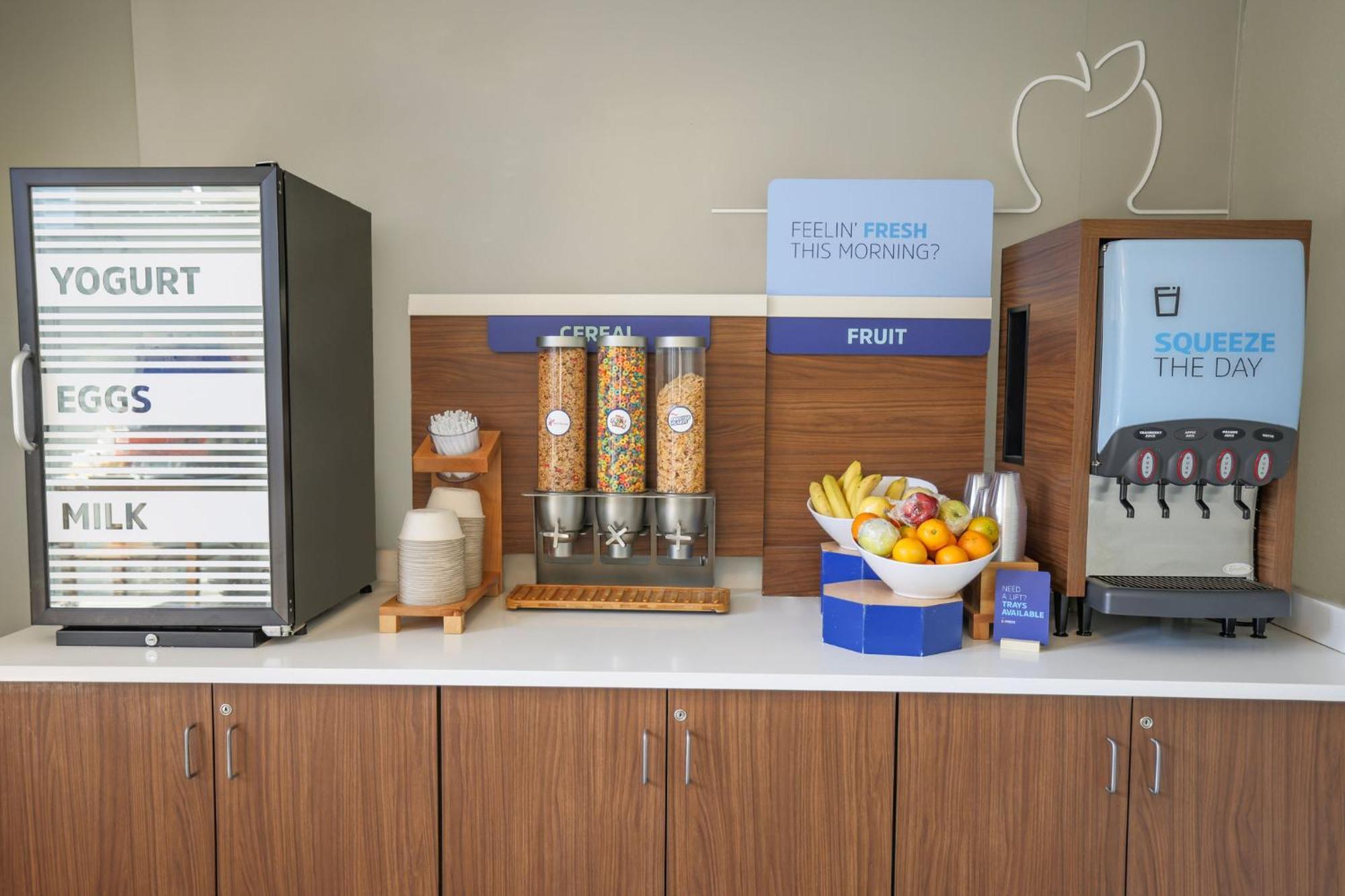 Holiday Inn Express Hotel & Suites Raleigh North - Wake Forest By Ihg Buitenkant foto