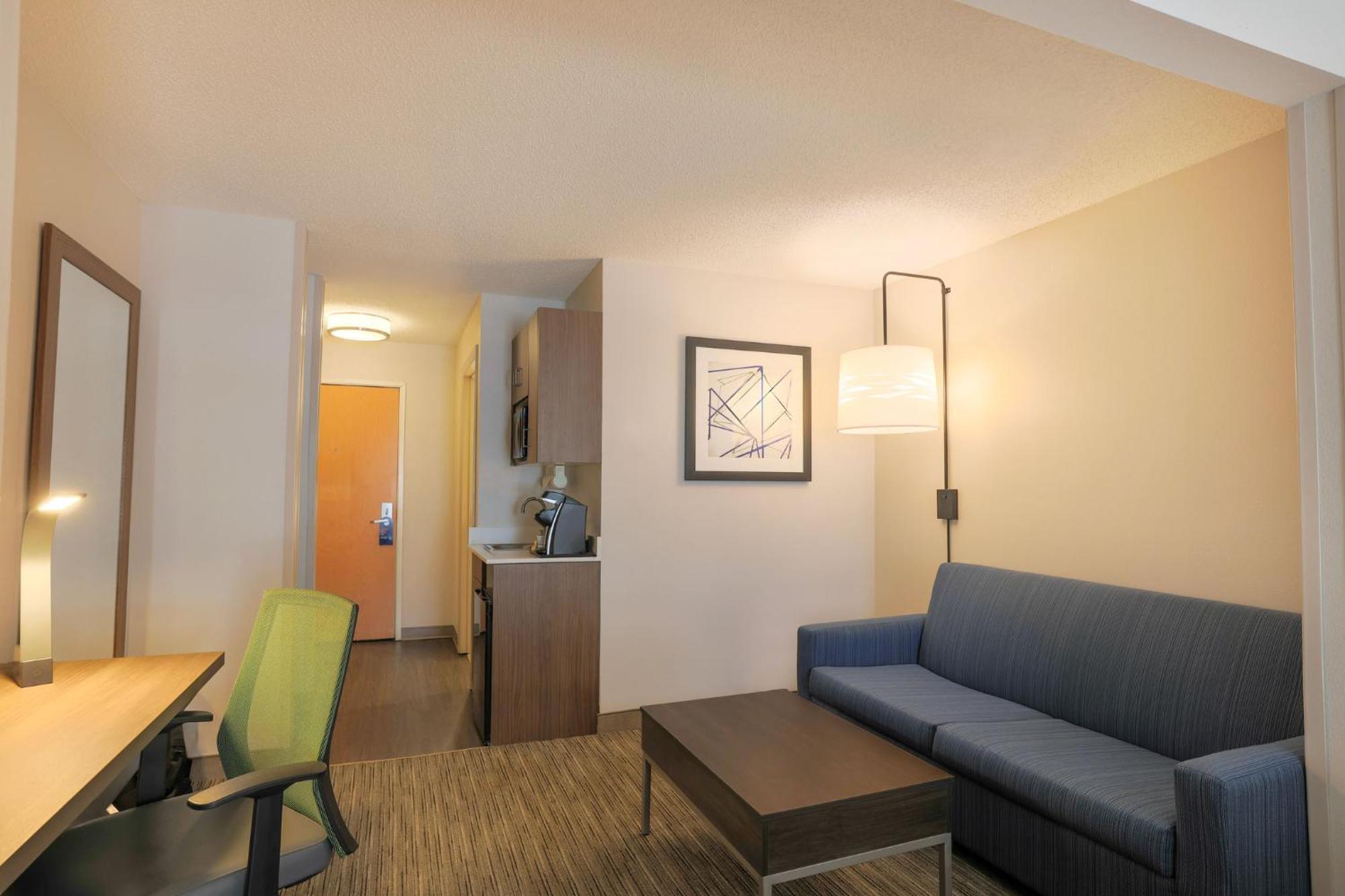 Holiday Inn Express Hotel & Suites Raleigh North - Wake Forest By Ihg Buitenkant foto